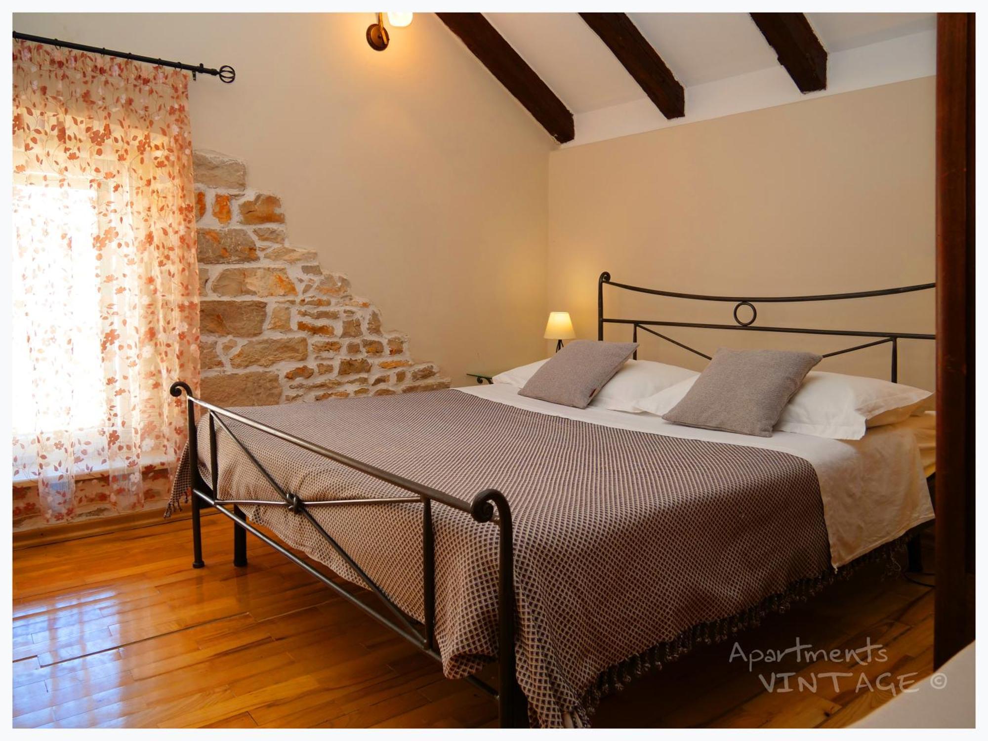 Vintage Apartment Primosten Bagian luar foto